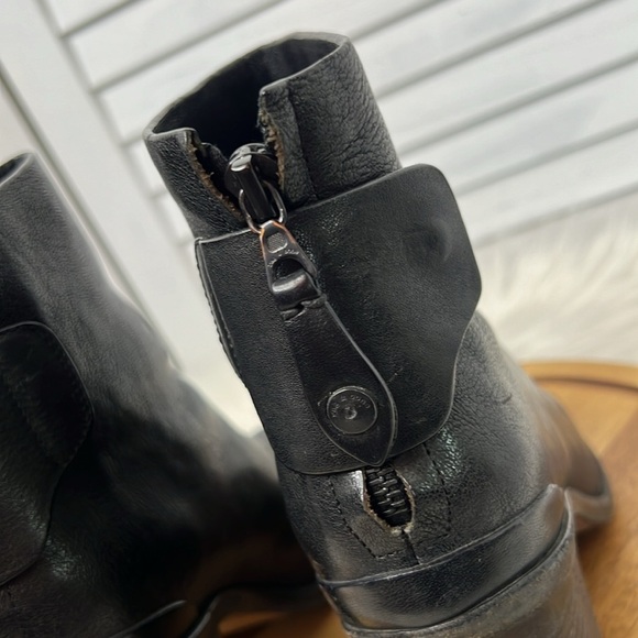 RAG & BONE l Newbury Black Leather Semi Pointed Toe Zipper Back 3" Heel Size 6 - Picture 3 of 12